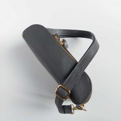 Ledertasche rechteckig mit Lederriemen - dunkelgrau - gold Schnallen