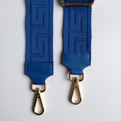 Taschengurt Taschenriemen grafisches Muster 3D- kobaltblau - kobaltblaues Leder -gold Schnallen