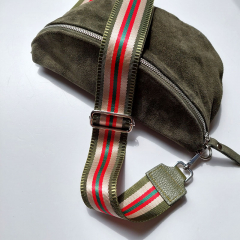 Bauchtasche Wildleder mit Wildlederriemen -army grn - silber Schnallen-Made in Italy