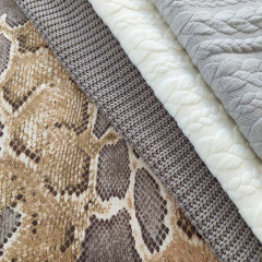 Wildlederimitat Fake Suede Schlangenmuster Animal Print, grau wei camel