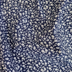 Baumwollstoff Streublmchen, weiss marineblau