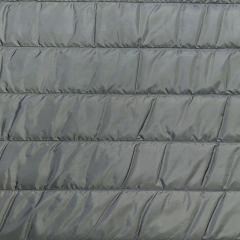 Steppstoff Streifen wattiert matt, armygreen