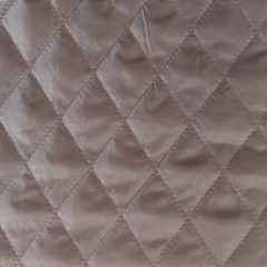 Steppstoff Jackenfutter wattiert Rauten, soft brown (taupebraun)