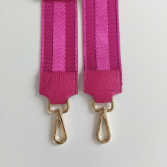 Taschengurt Streifen 3d uni - pink - pink Leder - gold Schnallen