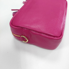 Umhngetasche Ledertasche Schultertasche pink- gold Schnallen