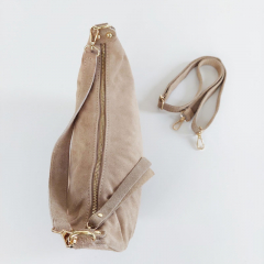 Wildledertasche Moon Bag hellbeige - gold Schnallen