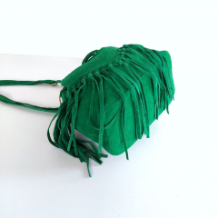 Wildledertasche Beuteltasche Fransen, grn goldene Schnallen