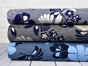 RESTSTCK 136 cm Viskosejersey Blumen Streifen, dunkelblau hellblau