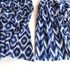Baumwollstoff Rauten Batik Boho Style Foliendruck Tropfen, dunkelblau wei