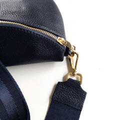Bauchtasche Leder mit Lederriemen -dunkelblau - gold Schnallen-Made in Italy