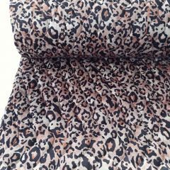 Steppstoff Leoparden Muster Samtstoff Tropfen 3-lagig wattiert, braun schwarz ecrue