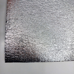 Thermoisolierender Schaumstoff mit kaschierter Folie 3 mm, silber wei