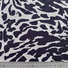 Viskosestoff Popelin Camouflage, dunkelblau wei