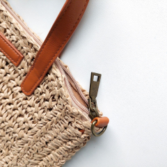 Strohtasche Basttasche Handtasche Reiverschluss Griffe Schulterriemen, beige