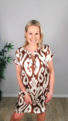 Viskose Satin Stoff Ikat Muster Ethno Druck - dunkelbraun hellbeige - Made in Italy