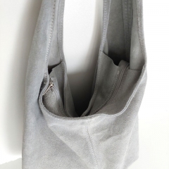 Wildleder Tasche Shopper Beutelform - hellgrau