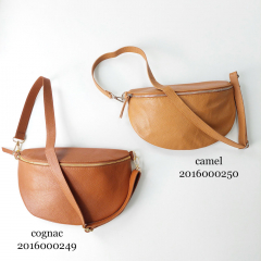 Bauchtasche Leder mit Lederriemen - cognac braun -gold Schnallen-Made in Italy