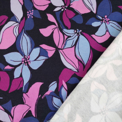 Sweatstoff Blumen Bltter, lilablau beere blauschwarz