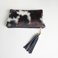 Kuhfelltasche schwarzes Leder goldene Kette