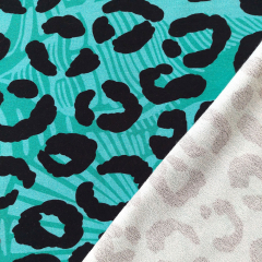 Sweatstoff French Terry Leopardenmuster, mint schwarz
