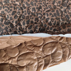 Steppstoff Leopardenmuster Herz-Steppung wattiert, chocolate mousse (braun)