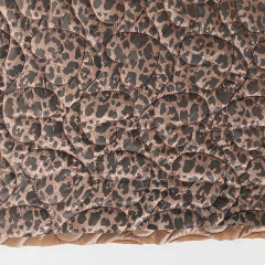 Steppstoff Leopardenmuster Herz-Steppung wattiert, chocolate mousse (braun)