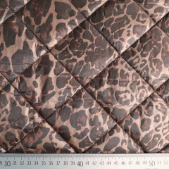 Steppstoff Leopardenmuster Rauten-Steppung wattiert, chocolate mousse (braun)