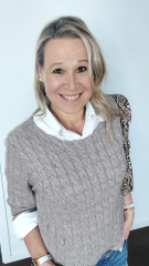 Strickstoff Zopfmuster klassischer Stil, taupe