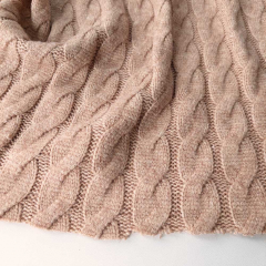 Strickstoff Zopfmuster klassischer Stil, camel