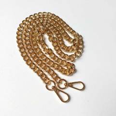 Taschenkette 12 mm Breite Metall mit Karabiner, gold