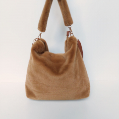 Fake Fur Fell(imitat)tasche flauschig weich uni, camel braun