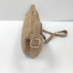 Wildledertasche Umhngetasche hellbeige - gold Schnallen