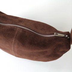 Wildledertasche Umhngetasche - schokobraun silber RV - Made in Italy