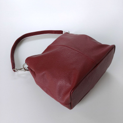 Ledertasche Umhngetasche Lederriemen - weinrot - silber Schnallen - Made in Italy
