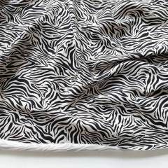 Jerseystoff Baumwolle Zebramuster, schwarz ecrue