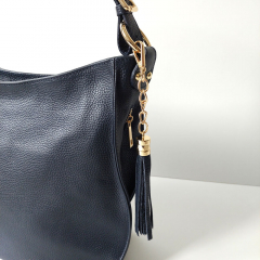 Ledertasche Umhngetasche Seitentaschen Lederriemen - dunkelblau - gold Schnallen - Made in Italy