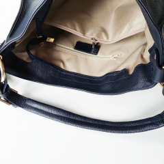 Ledertasche Umhngetasche Seitentaschen Lederriemen - dunkelblau - gold Schnallen - Made in Italy