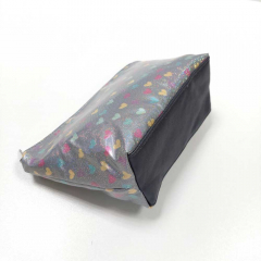 Regenmantelstoff Foliendruck Herzen Regenbogen-Glitzer, grau