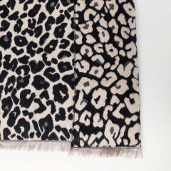 Schal Leopardenmuster - schwarz braun hellbeige