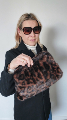 Fake Fur Felltasche Leopardenmuster mit Rahmen flauschig weich uni, braun schwarz dunkelbraun