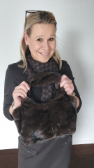 Fake Fur Felltasche flauschig weich uni, dunkelbraun