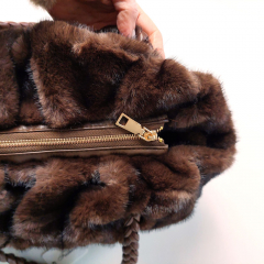 Fake Fur Felltasche Shopper geflochtene Griffe, dunkelbraun