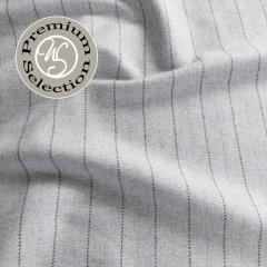 EINZELSTCK (2.35 m)Wollstoff Woolblend Nadelstreifen Fischgrt Deadstock Designerstoff -grau - Made in Italy