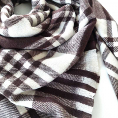 Schal Halstuch kariert Karomuster flauschig weich, dunkelbraun cremewei�