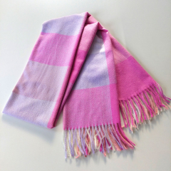 Schal Halstuch kariert Karomuster flauschig weich, flieder pink cremewei�