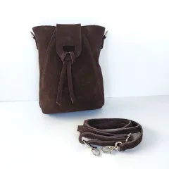 Wildledertasche rechteckig hochkant weich soft - dunkelbraun - Made in Italy Wildledertasche rechteckig hochkant weich soft - dunkelbraun - Made in Italy