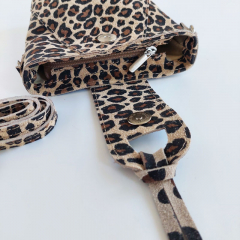 Wildledertasche Leopardenmuster rechteckig hochkant - braun schwarz beige - Made in Italy