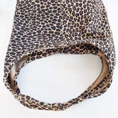 Wildleder Beuteltasche Leomuster, schwarz braun beige - Made in Italy