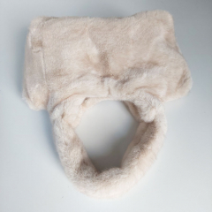 Fake Fur Felltasche flauschig weich uni, hellbeige