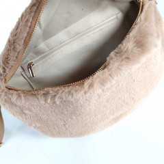 Bauchtasche Fake Fur Fellimitat flauschig weich - beige - gold Schnallen
